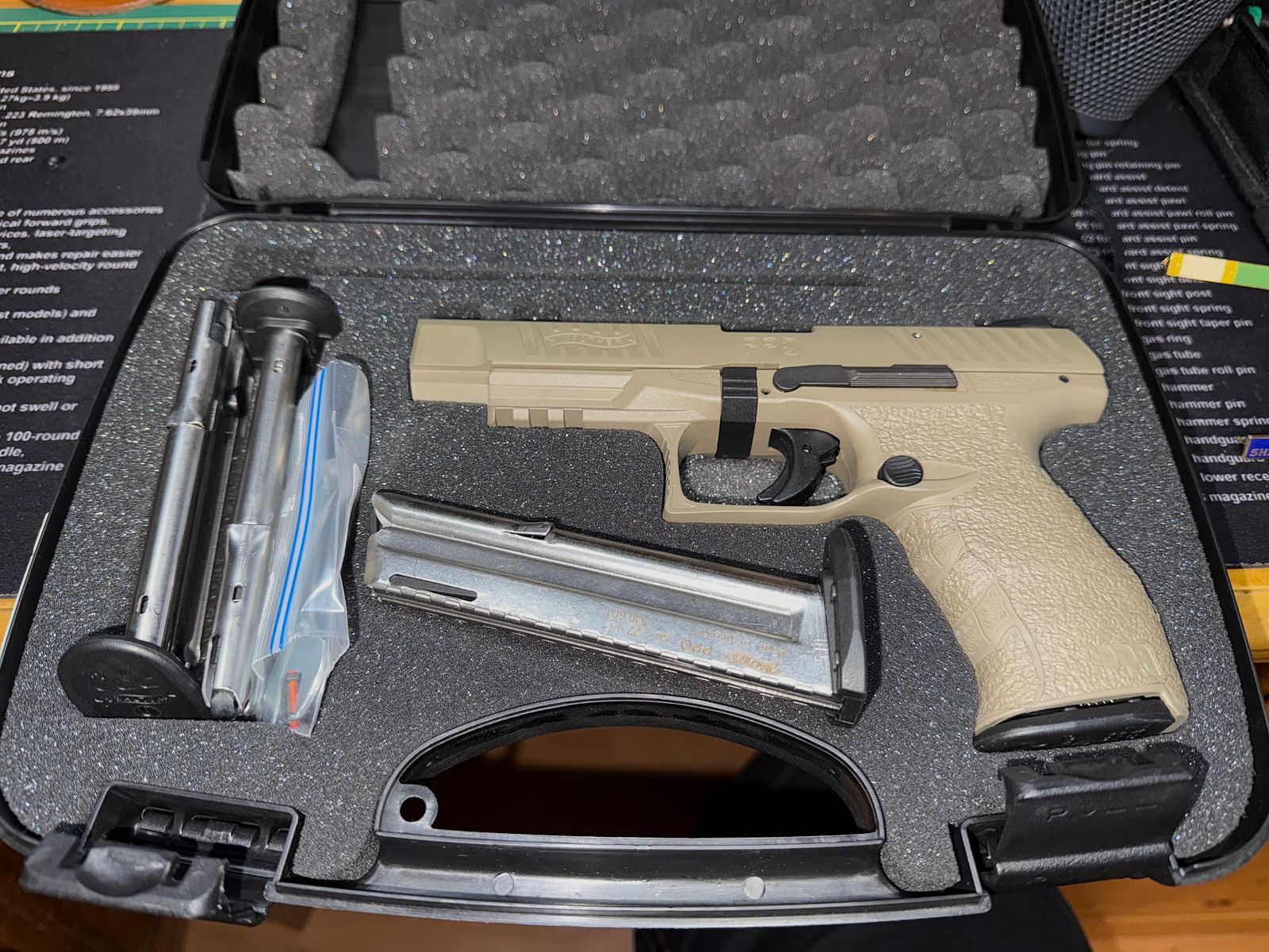WALTHER PPQ 5” .22 LR FDE mit 4 Magazinen