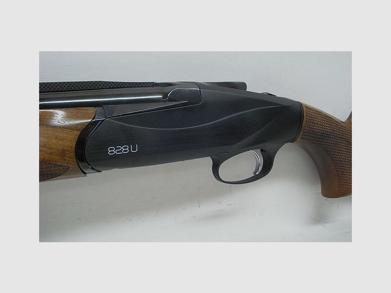 828 U Noir LL71 Liens - 12/76