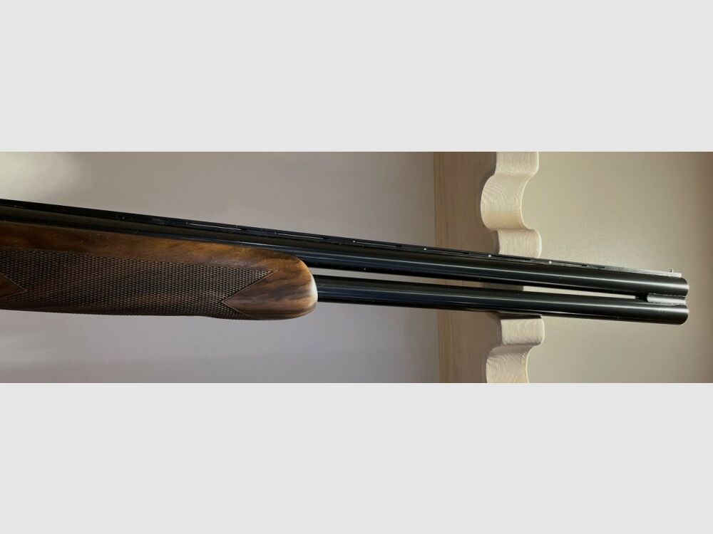 BERETTA ULTRALEGGERO VITTORIA - LADIES' SHOTGUN (Barrel length 66 cm)