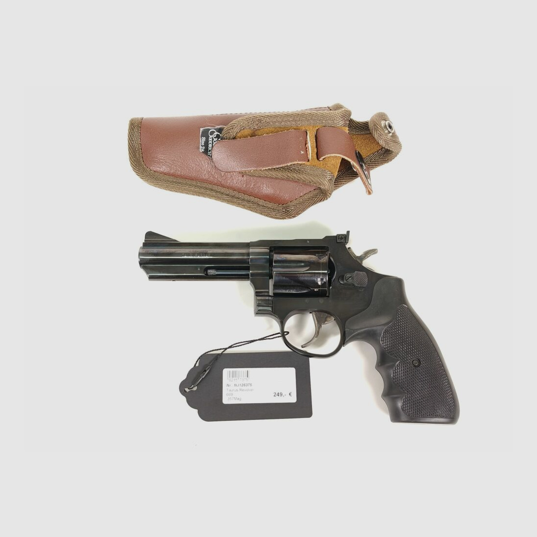 Taurus 669