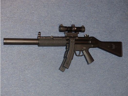 Verzamelobject SLB - GSG5 kal. 22l.r. met optiek
