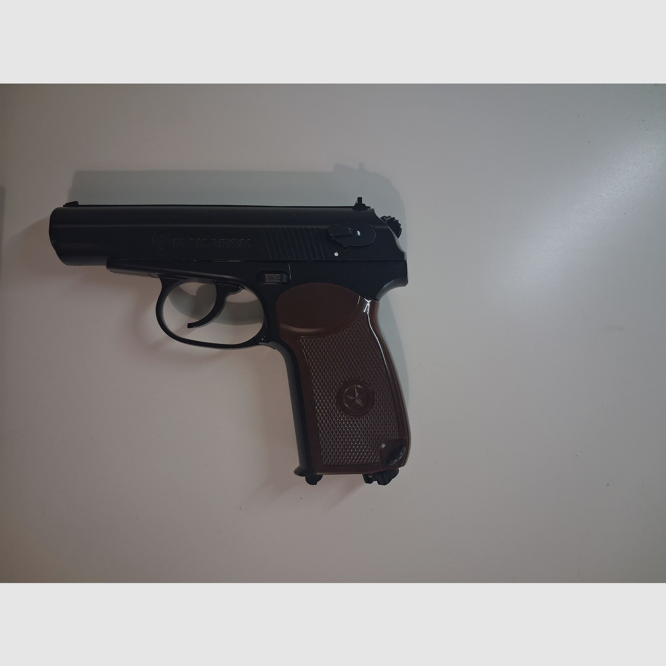 Makarov CO2 Airgun 4.5 mm steel BB – full metal