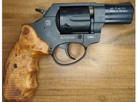 Röhm RG 89 !!Laden Neu!! PTB 976 + 10 Schuss CS Gas + Jagd- und Angelmesser