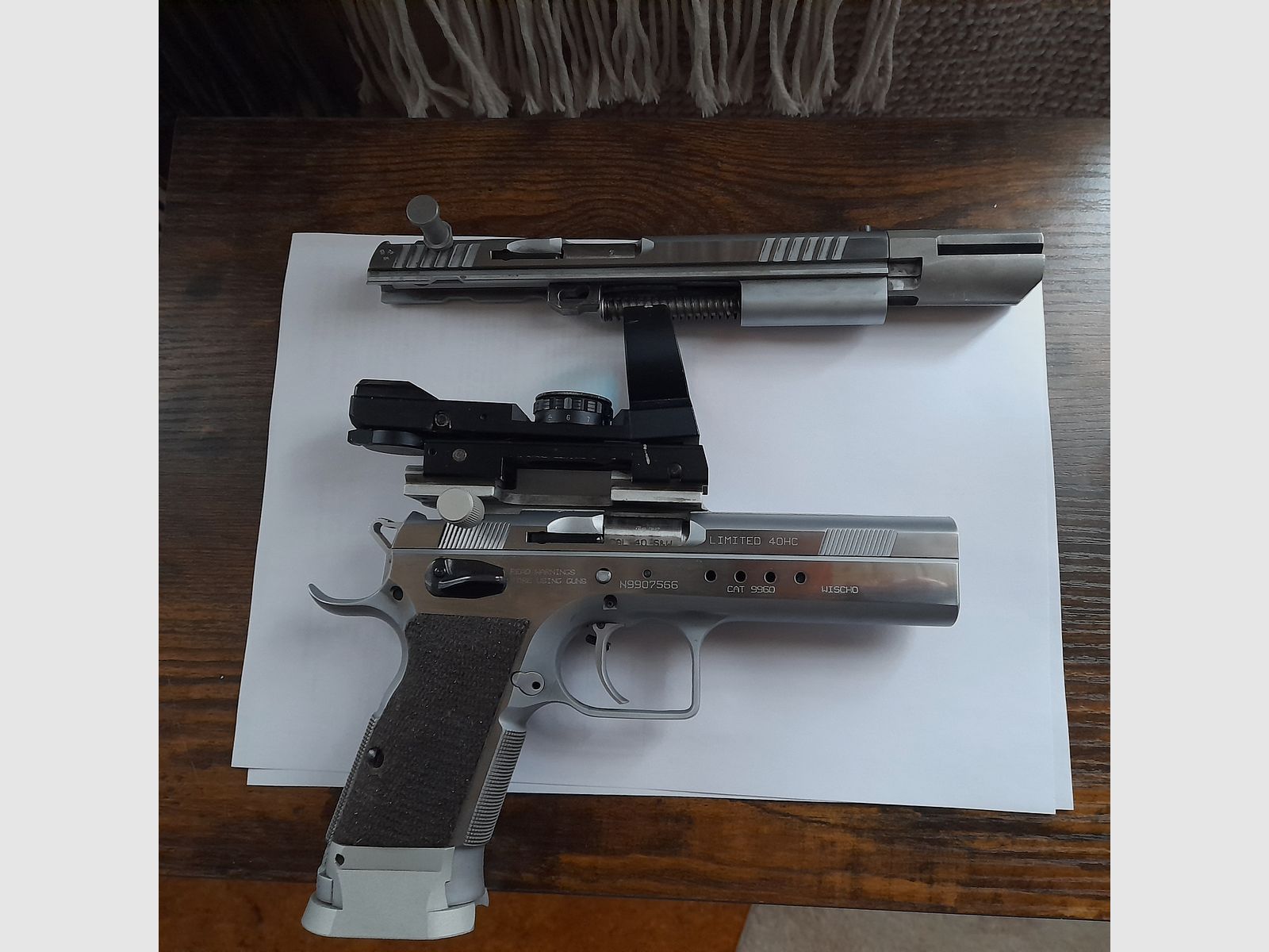 TanfoglioLimited 40 HC CAT 9960 4" con sistema intercambiable en 9mm Luger