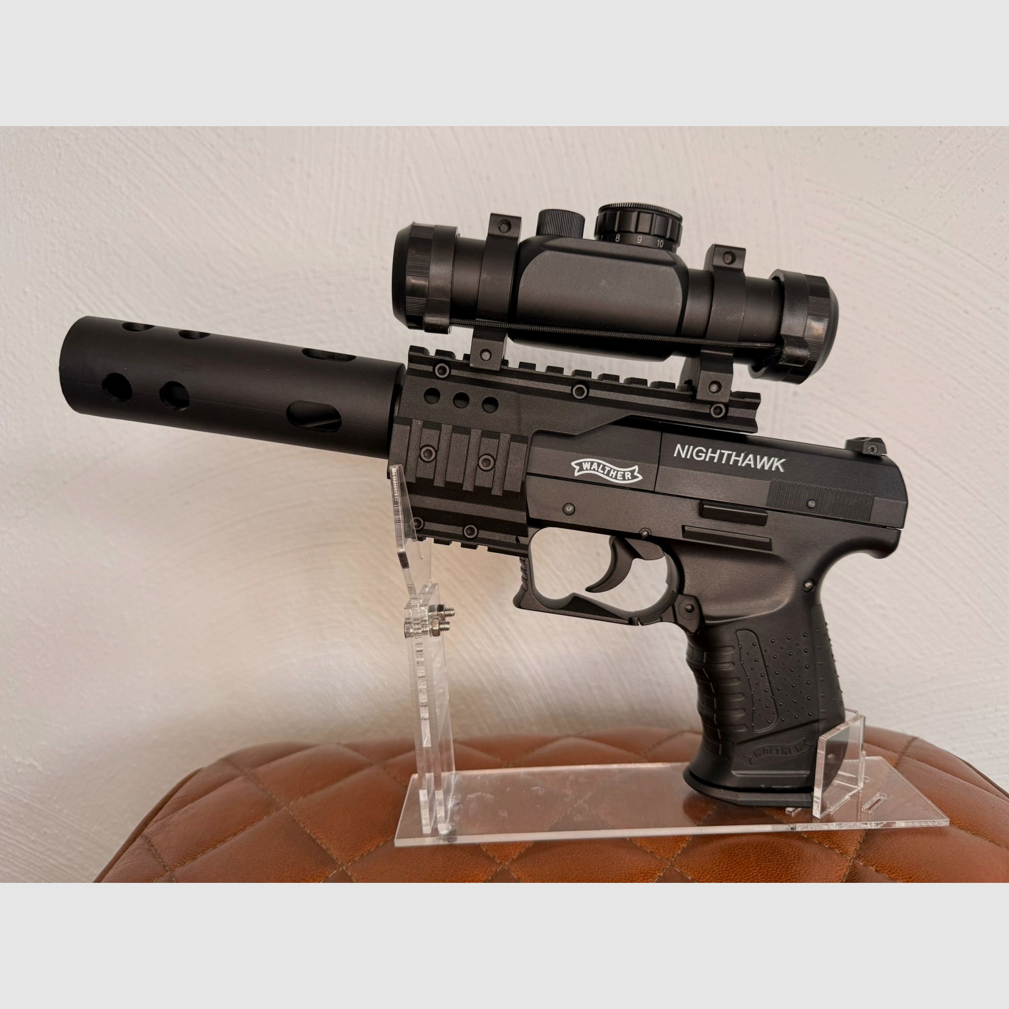 Pistola CO2 Walther NightHawk