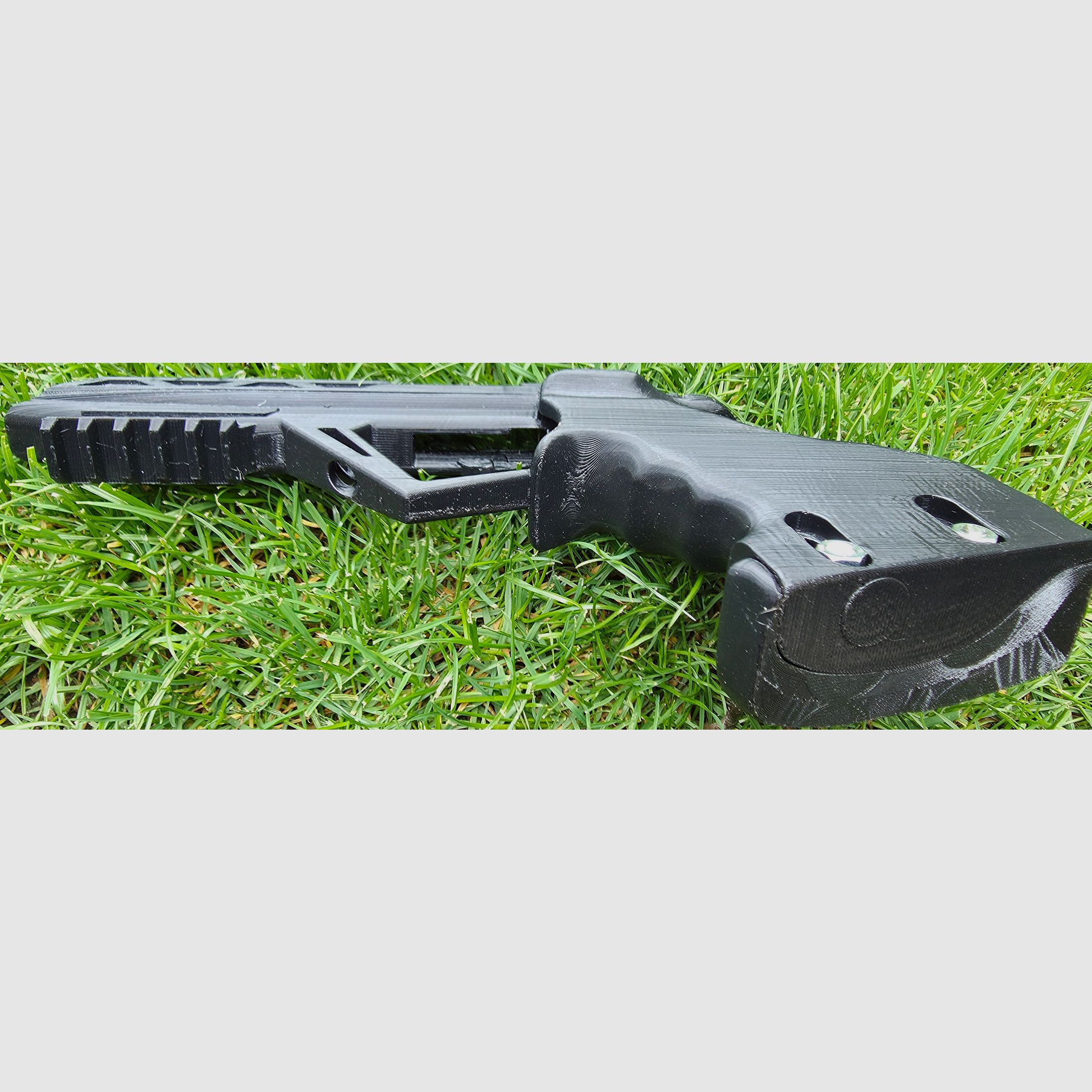 Match grip for Diana Chaser Bandit Airbug PETG black