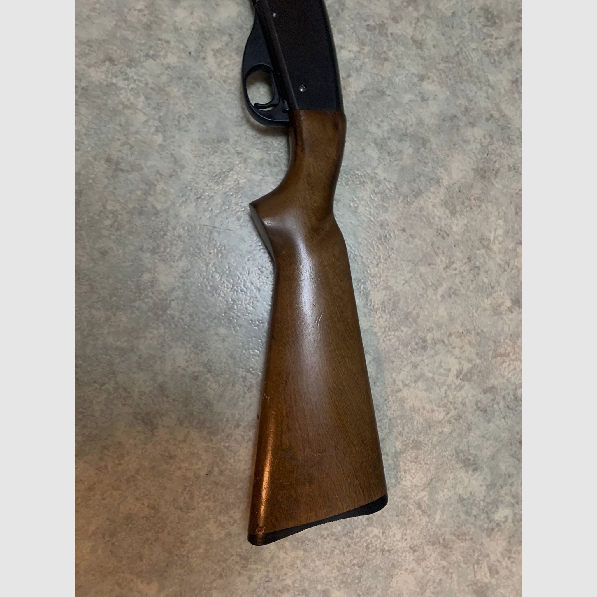 Smith & Wesson Eastfield 916-T Vorderschaftrepetierflinte Kal. 12/76