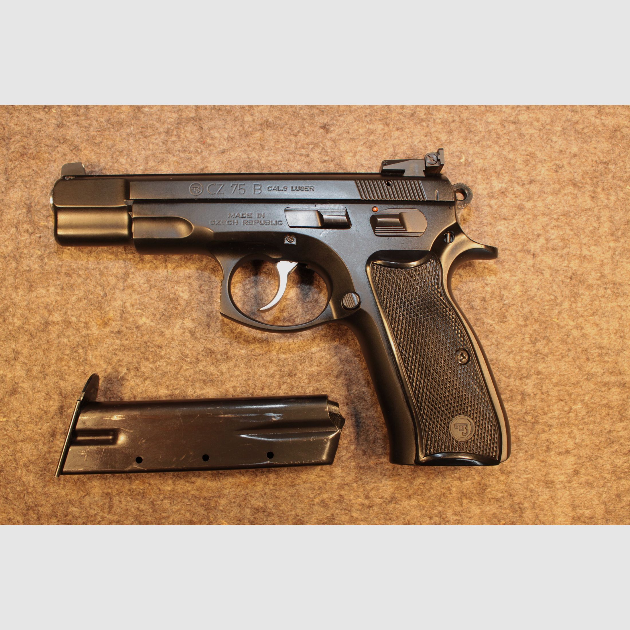 CZ 75 B with adjustable sights.