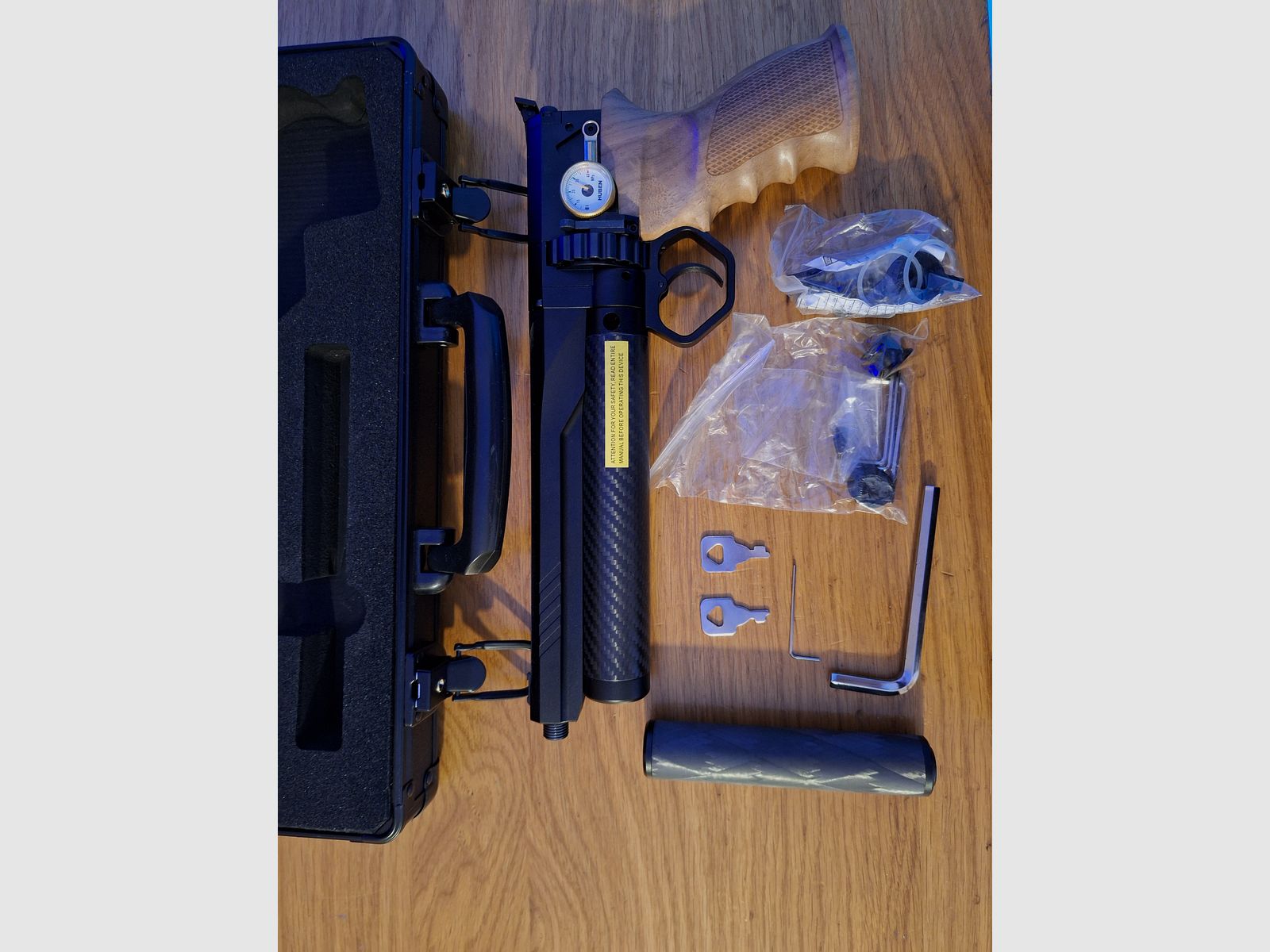 Huben GK1 V3 incl. silencer 7.5 Joules, very good condition,