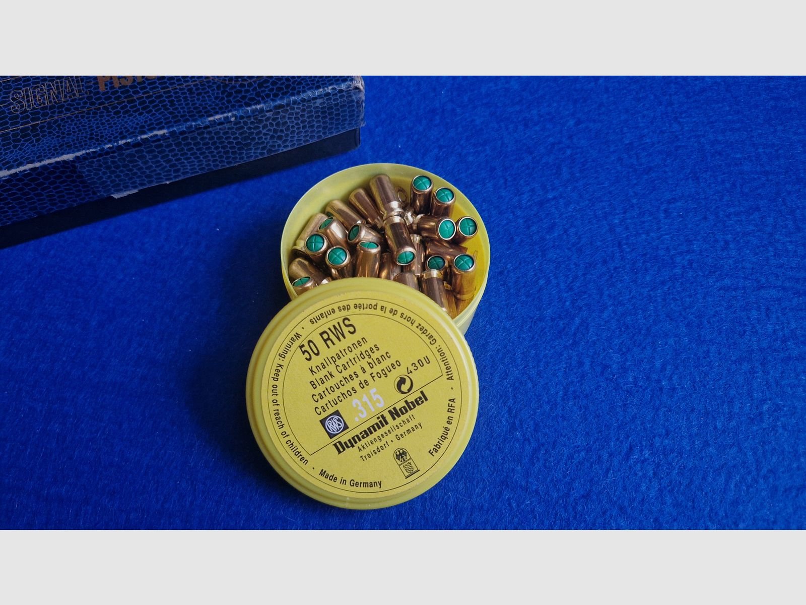 Röhm RG 90 Pistole im Kaliber .315k mit einer Dose Platzpatronen Munition 