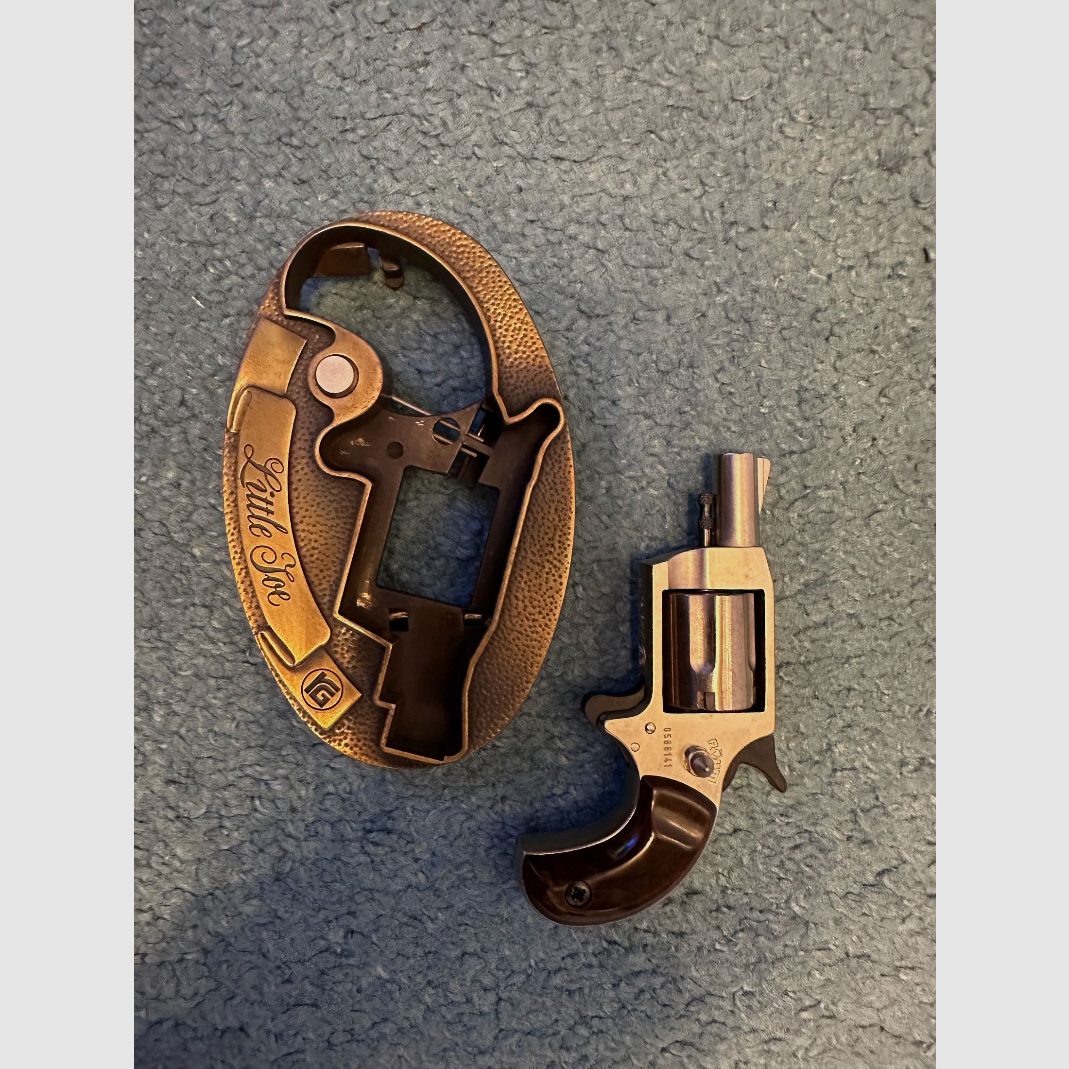 Röhm Little Joe mit Gürtelschnalle 6mm Flob 