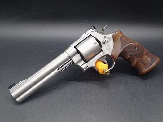 Smith & Wesson 629 Classic Champion Kaliber .44 Magnum 629 Classic Champion