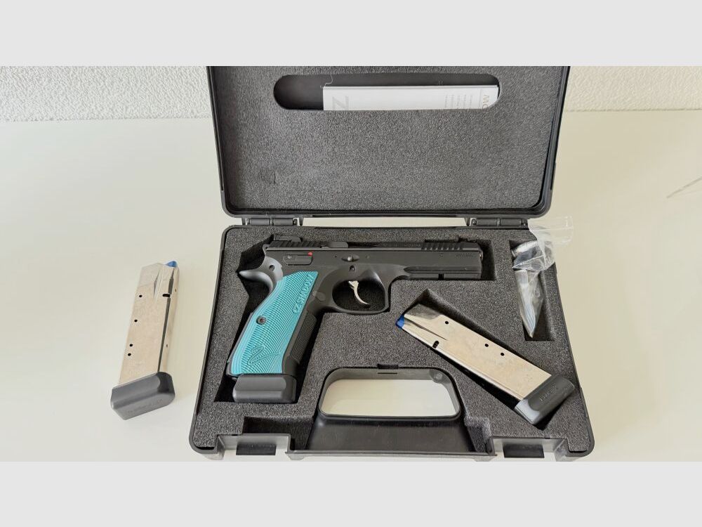 CZ Uhersky Brod CZ Shadow 2 Poly met 3 magazijnen 9mm Luger