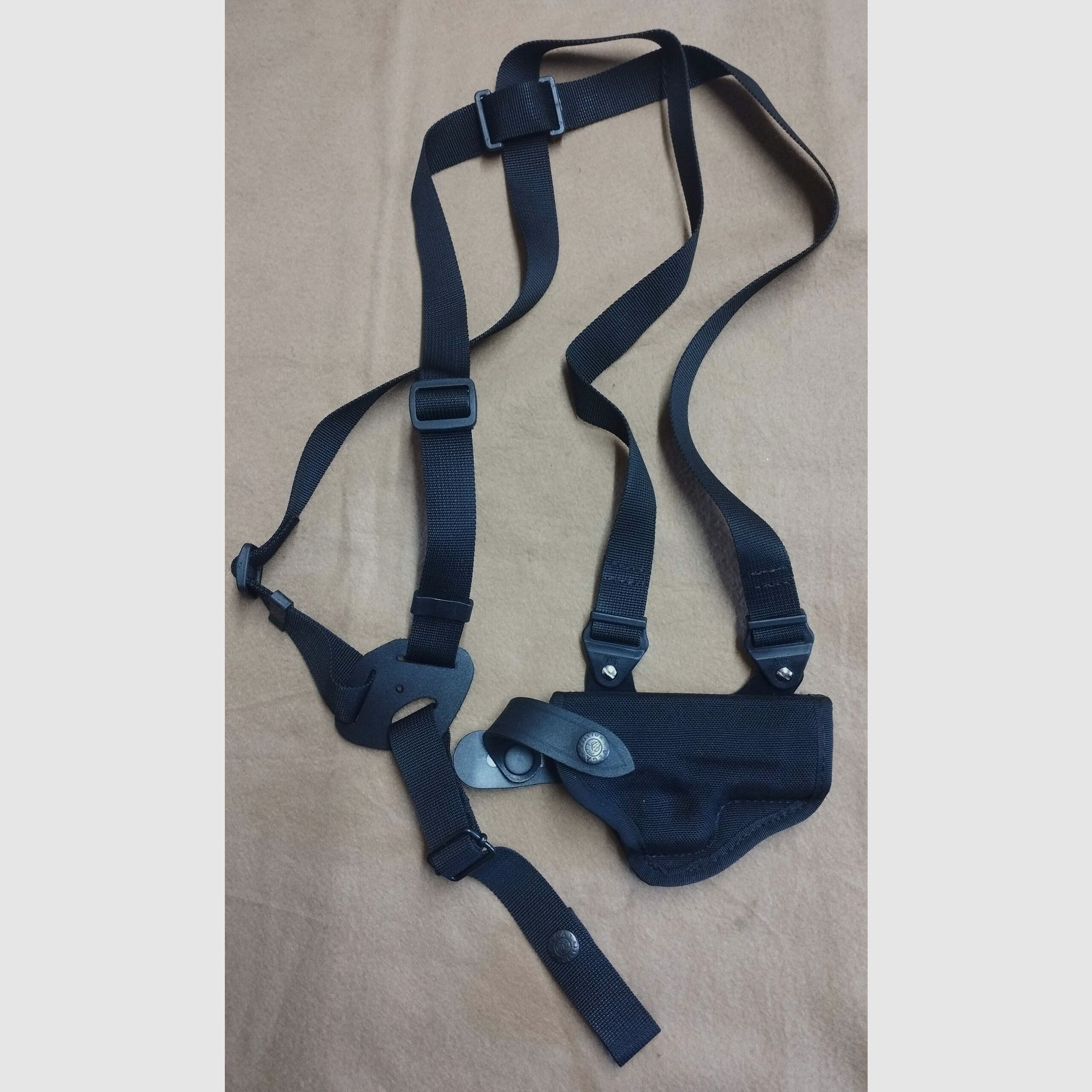 Unterarm- und Seitenholster für Beretta 81/84 Vega Cordura Schwarz, Bild 1 von 8
