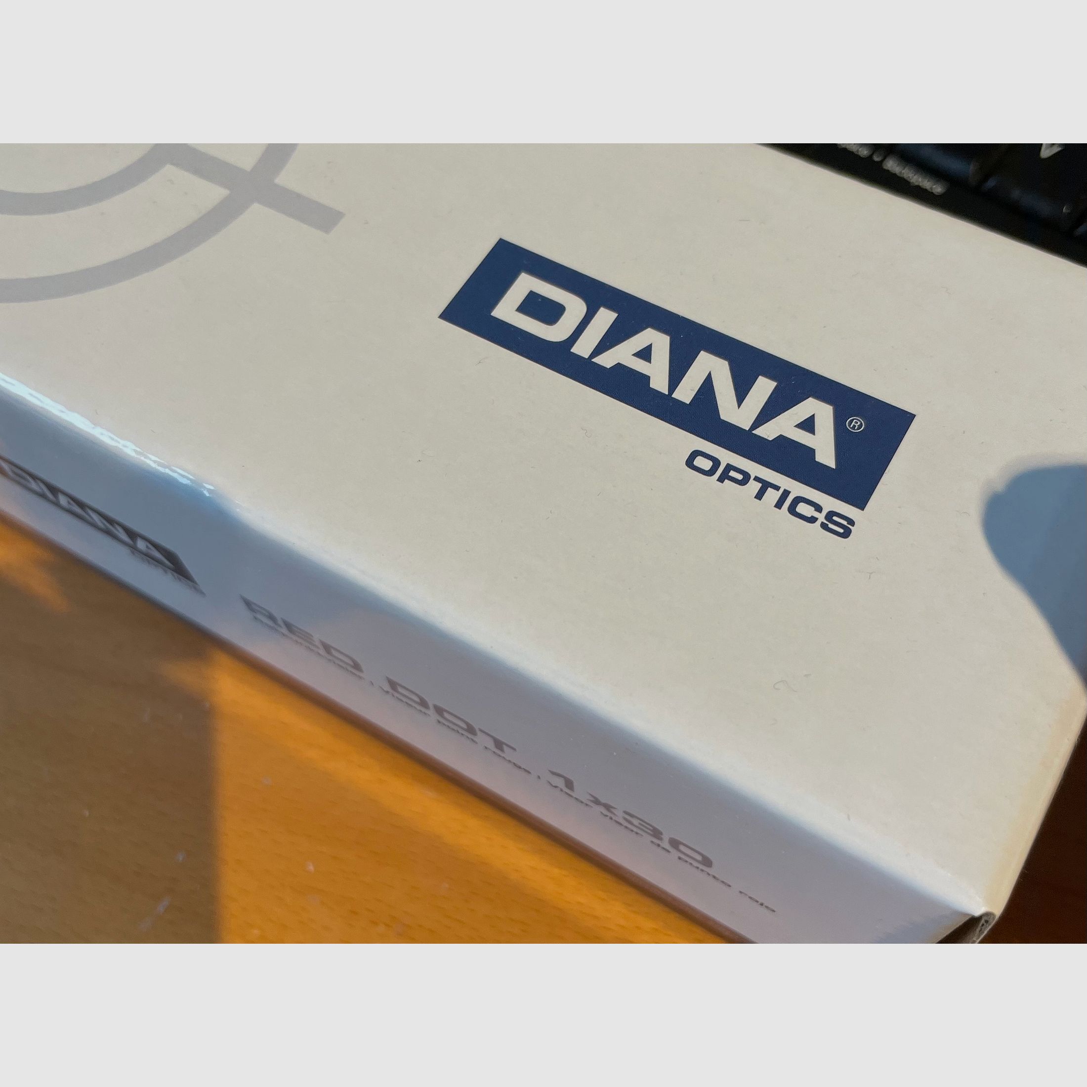 Diana Red Dot Leuchtpunktvisier 1 x 30 mit 2-teiliger Montage
