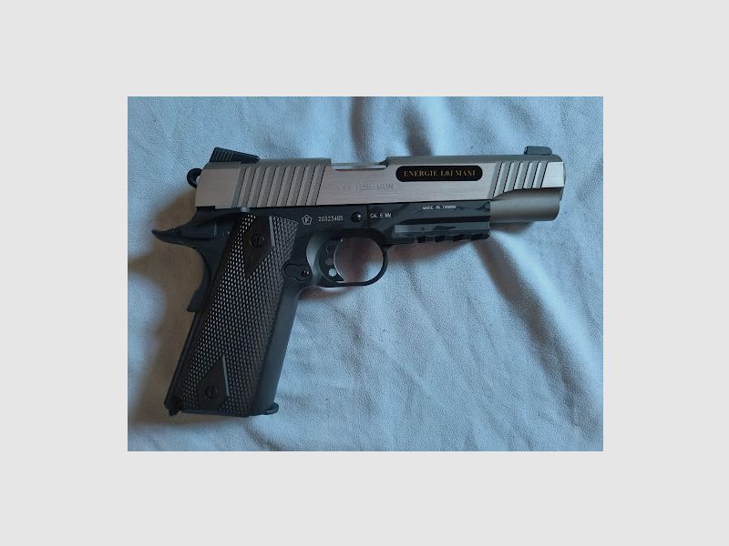 Cybergun COLT 1911 RAIL GUN Dual Tone Silver Vollmetall CO2 Blow Back  inkl. Koffer und Munition NEU