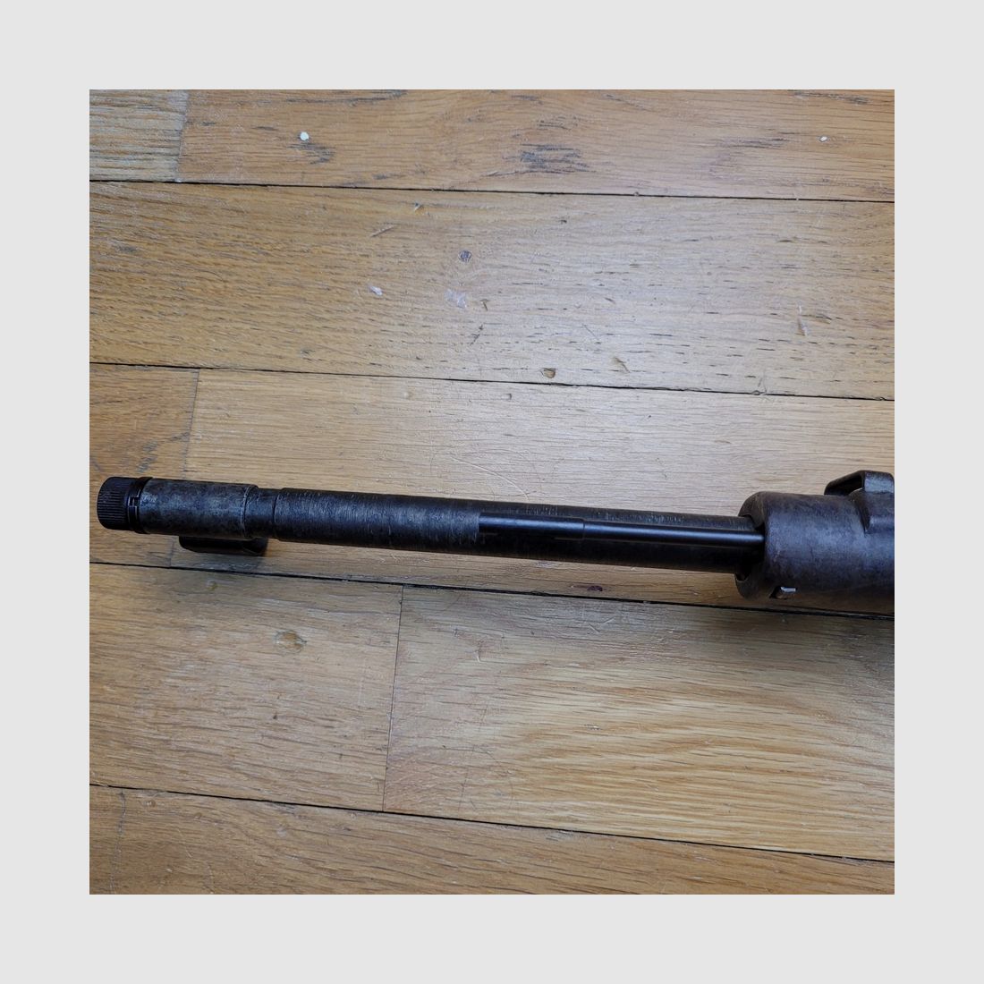Muy bonito y muy raro rifle semiautomático alemán Walther G43 – Producción rara por « bcd » de mayo/julio de 1944 para las SS – Arma monomatricular – hermosos sellos « águila estrella » y Saint-Etienne – hermosa madera – Arma « mítica » de la II Guerra Mundial – TBE ++, imagen 20 de 37