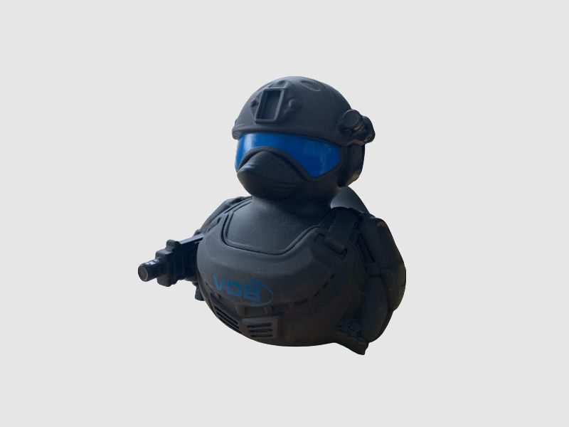 SEK-BADEENTE "TOM TACTICAL"