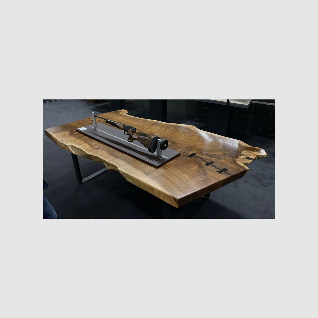 Blaser R8 Custom The Table