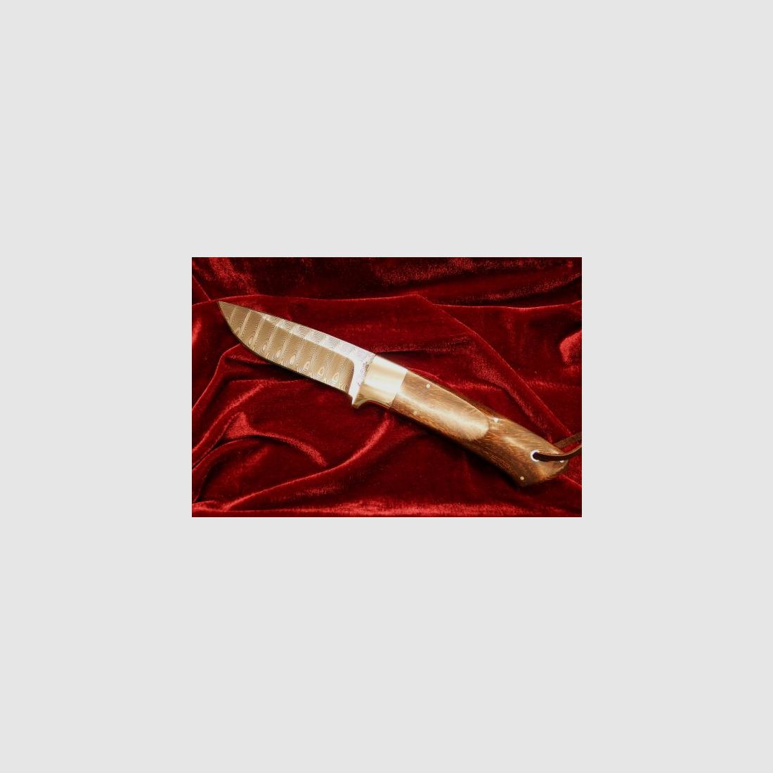 DNC St. Hubertus Ironwood Jagdmesser Damast