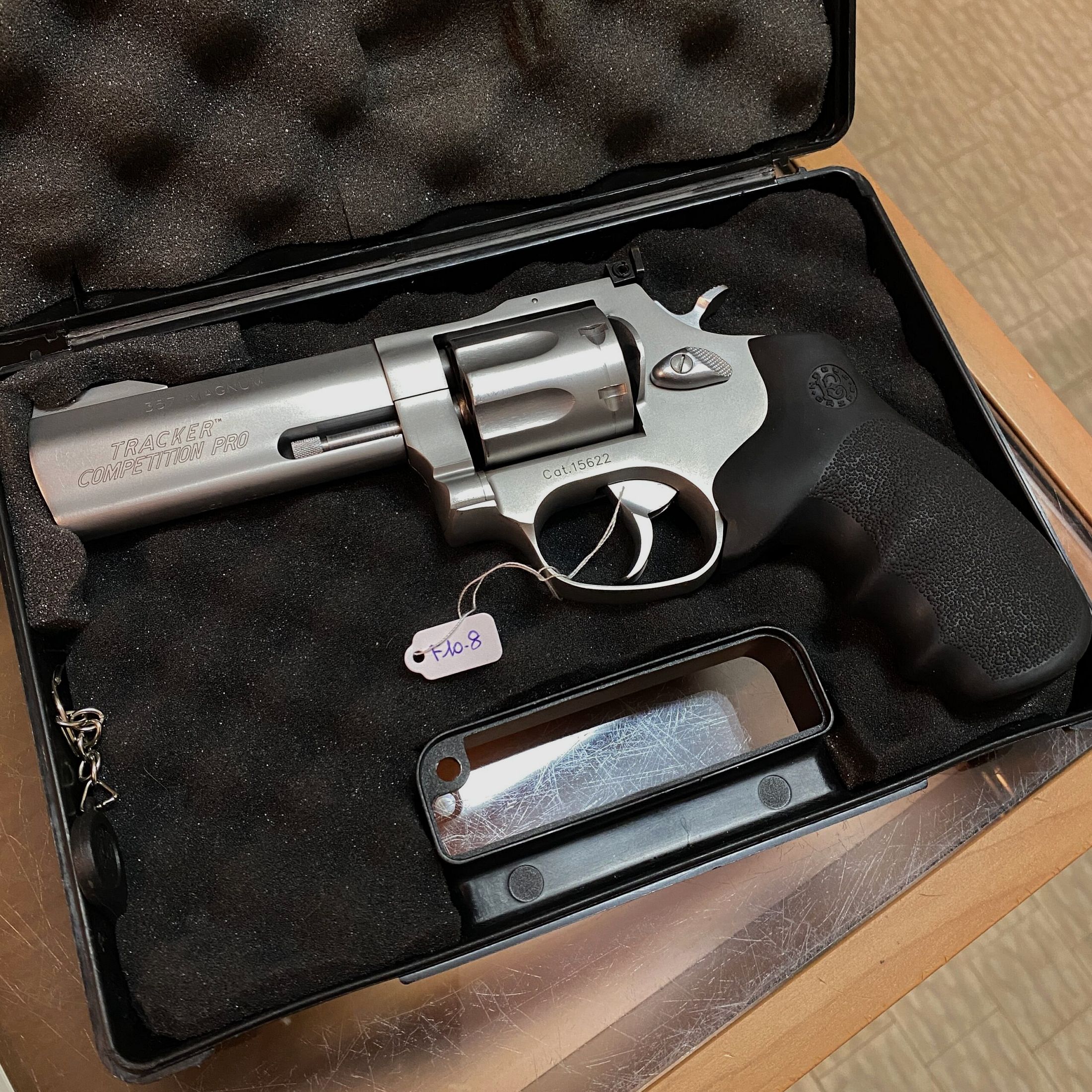 Taurus Tracker comp.Pro 4″ Gewehr F10-8