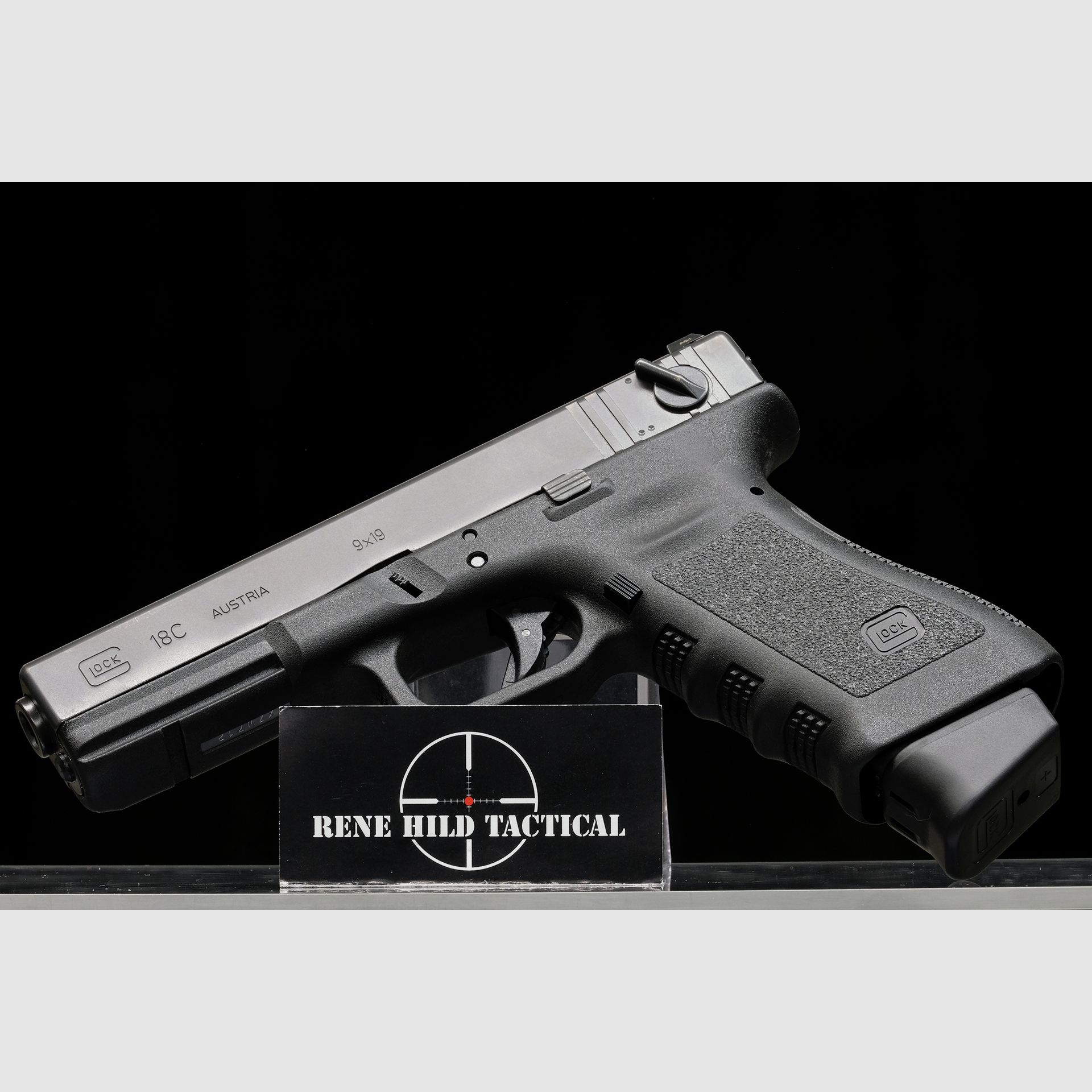 Glock 18 Gen3, image 1 sur 9
