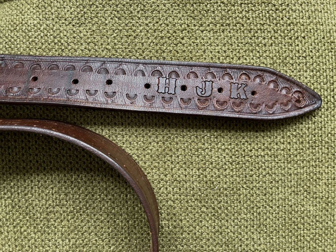 HKDesign Art. Nr.010 Ceinture - 40 mm de large avec motif en relief sur les bords, longueur totale 101 cm, avec monogramme, donc = 2e choix, image 2 sur 5