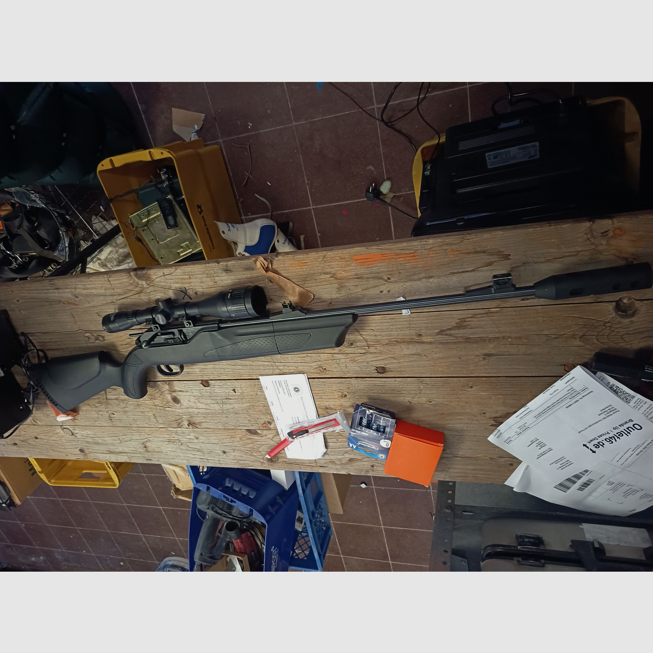 Bundle of airsoft 1 rifle 4 pistols with ammunition and gas cartridges