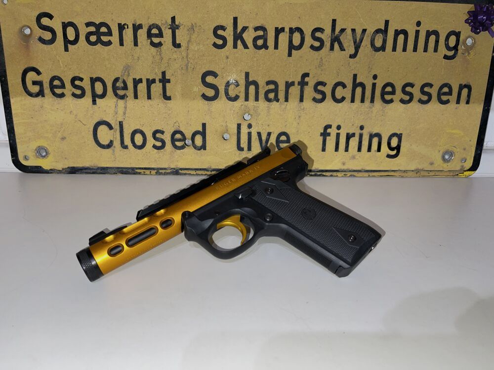 Ruger Mark IV 22/45 Lite