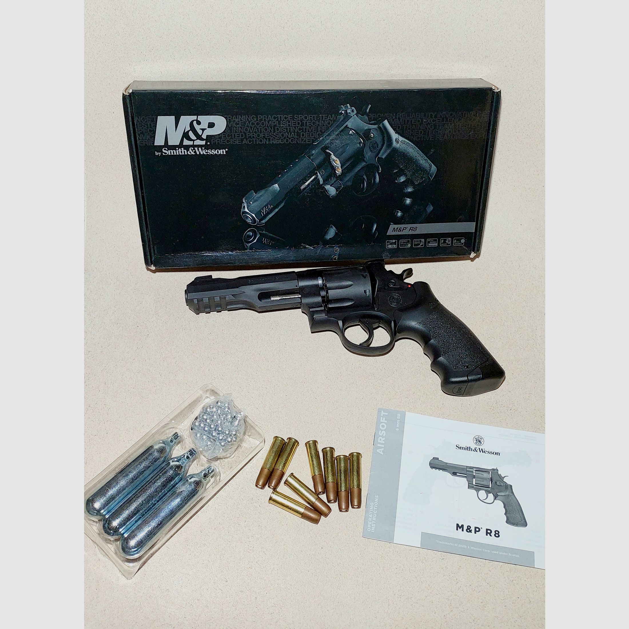 Smith & Wesson M&P R8 Co2 Revolver Schwarz 6mm BB (P18)