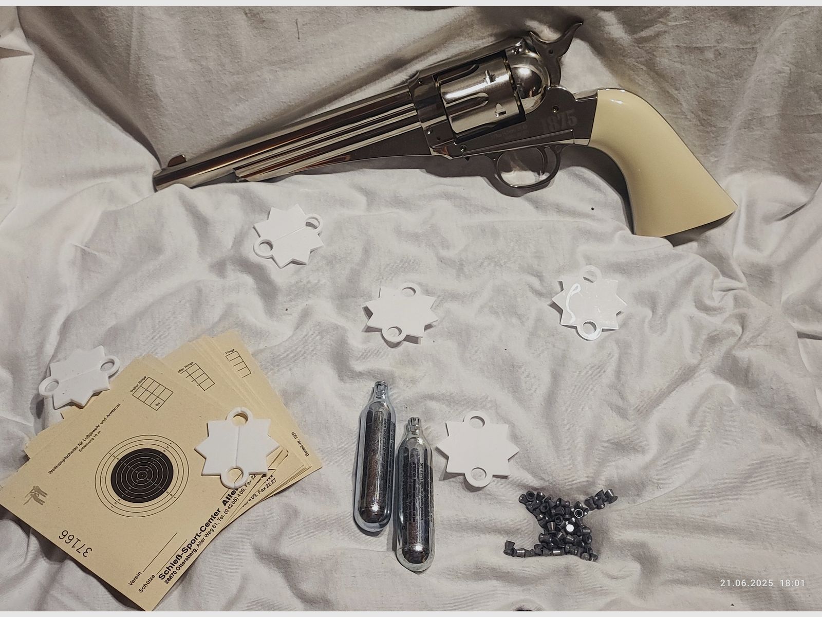 Crossmann Remington 1875 CO2 Luftpistole/Revolver Set 