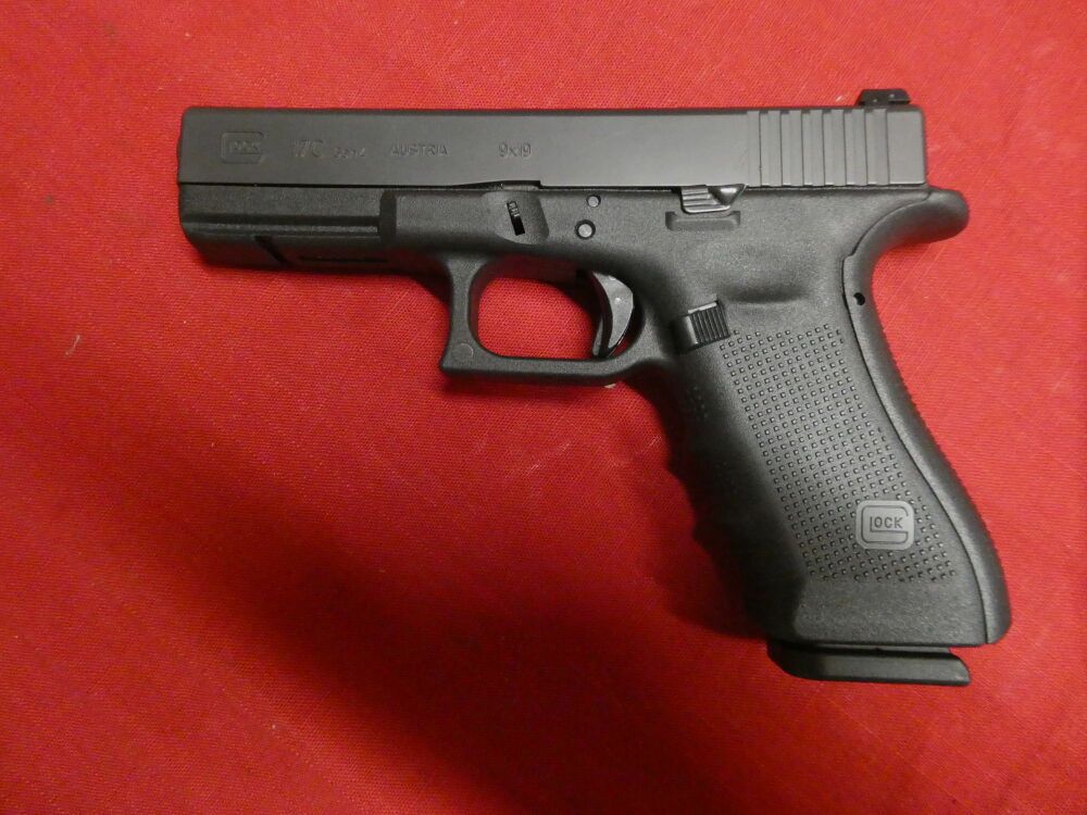 Glock	 17 C Gen 4