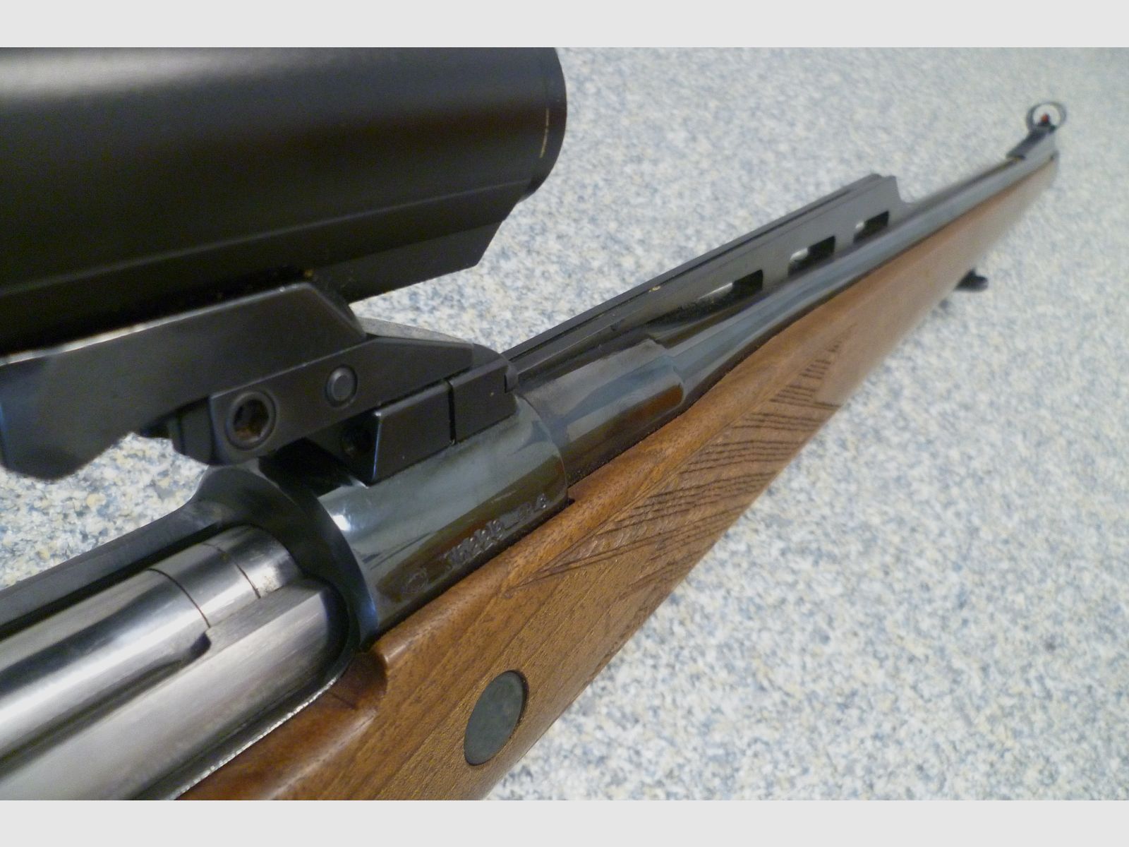 Karabinek Zastava L 83 9,3x62