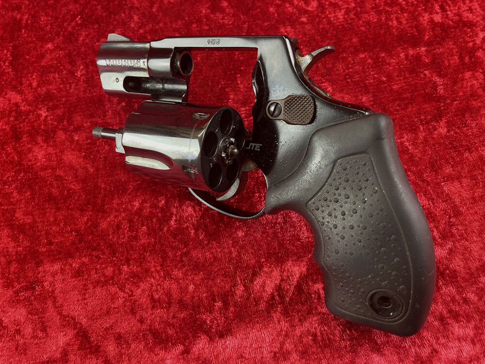 Taurus 85UL (ultra-lite)