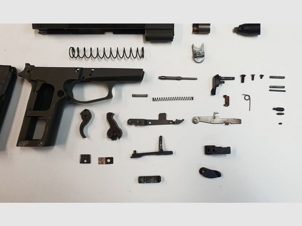UMAREX Freier Teilesatz für Umarex Browning GP DA8 - 33 Teile, Bild 2 von 7