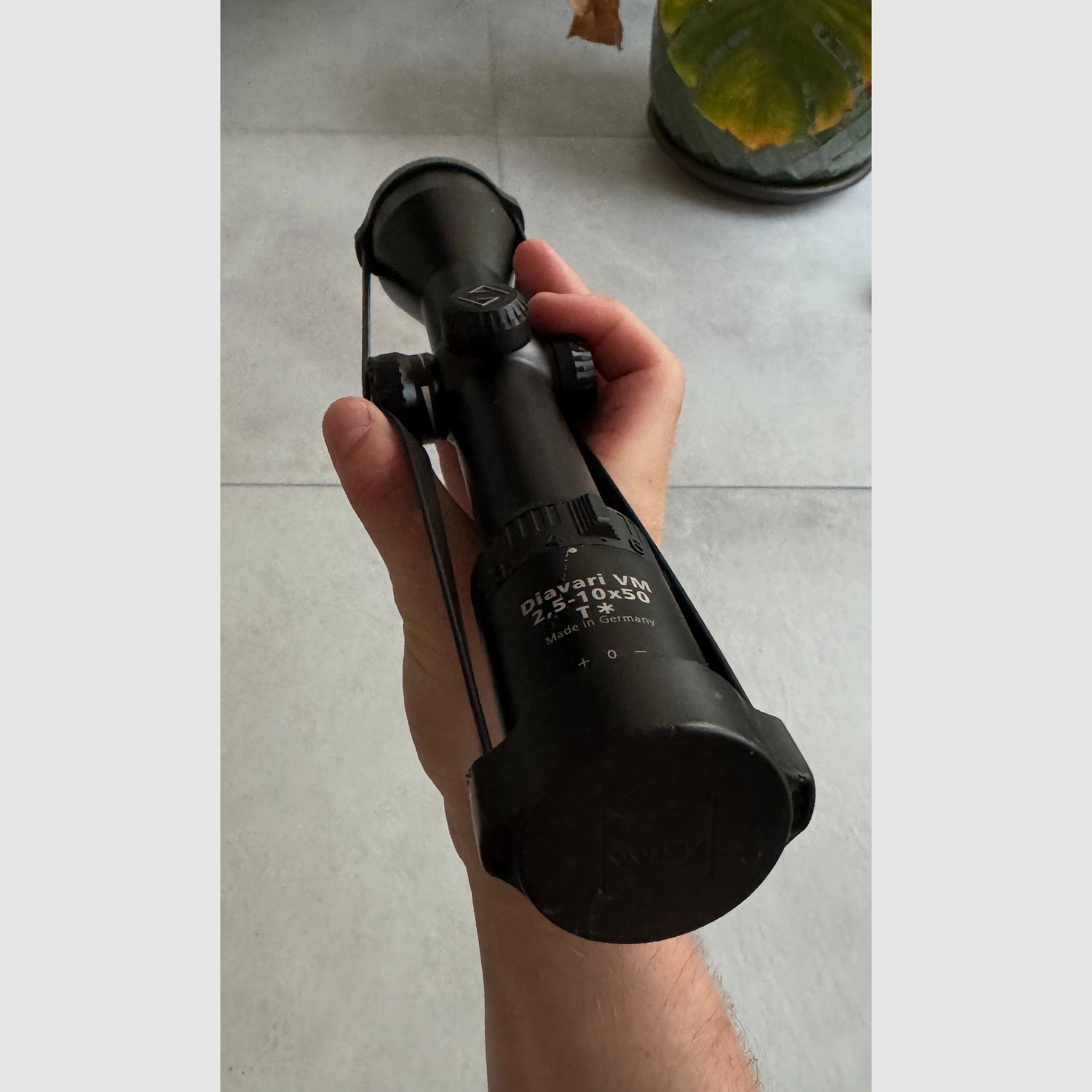 Zeiss Victory Diavari riflescope 2.5–10x50 / internal rail