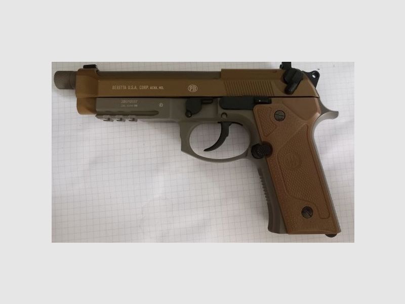 Komplettset Beretta M9 A3 FDE Softair-Co2-Pistole Kaliber 6 mm BB Blowback