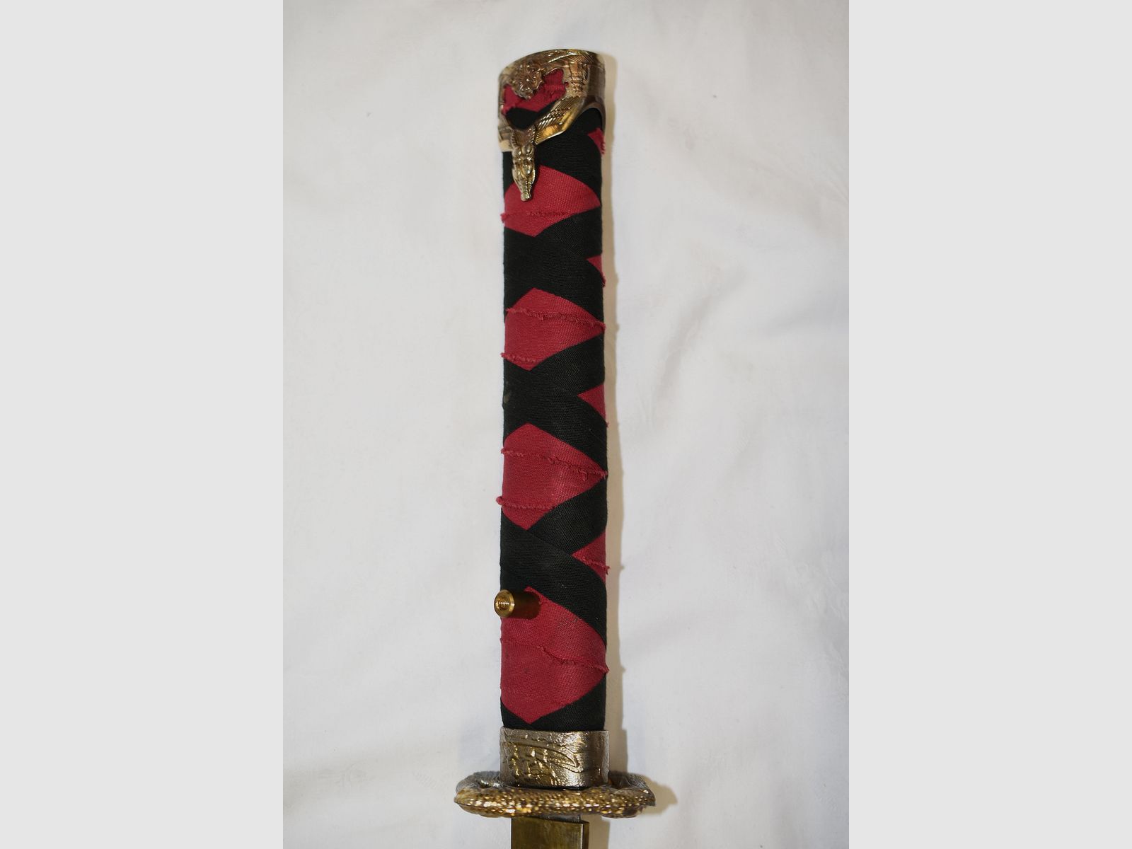 Japans zwaard, Samurai, Katana, Wakizashi, met Menuki op de greep