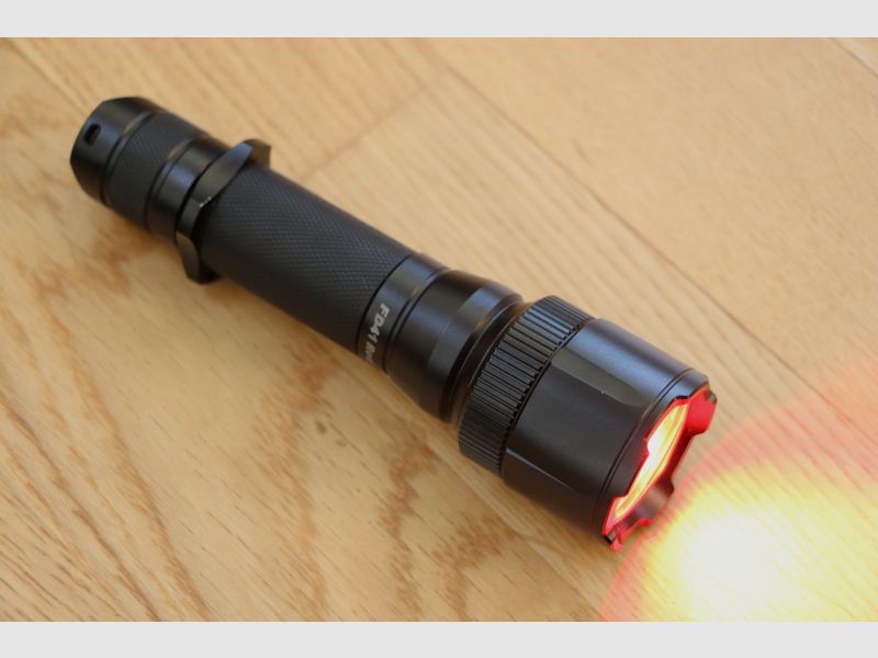 Fenix FD41 Red . Rotlich . LED Taschenlampe