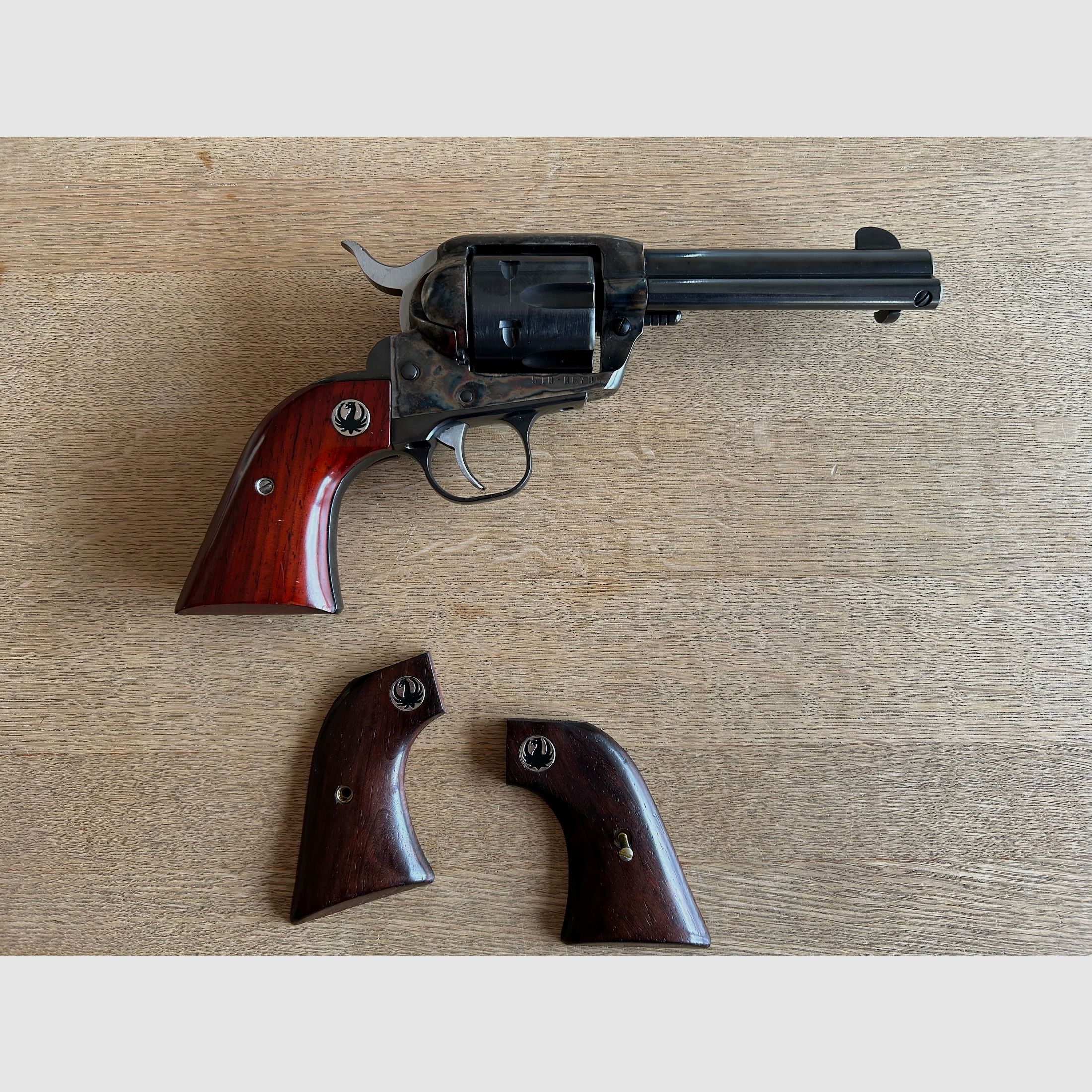 Western revolver Ruger "New Vaquero" 357 Mag