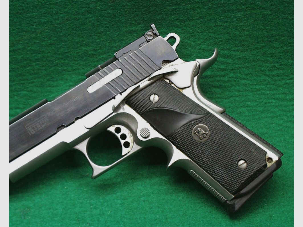 Peters Stahl	 Multicaliber .45ACP und 10mm Auto