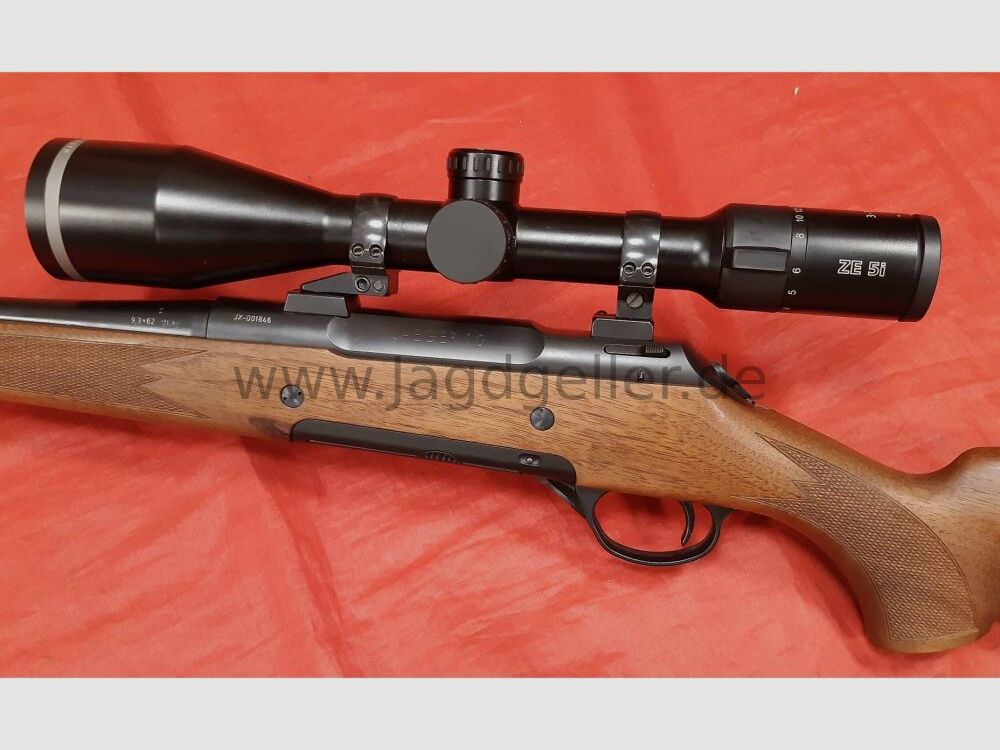 Haenel Jaeger 10 calibro 9,3x62 con 2,5-15x56 Minox ZE5i e silenziatore F&D 9,3x62