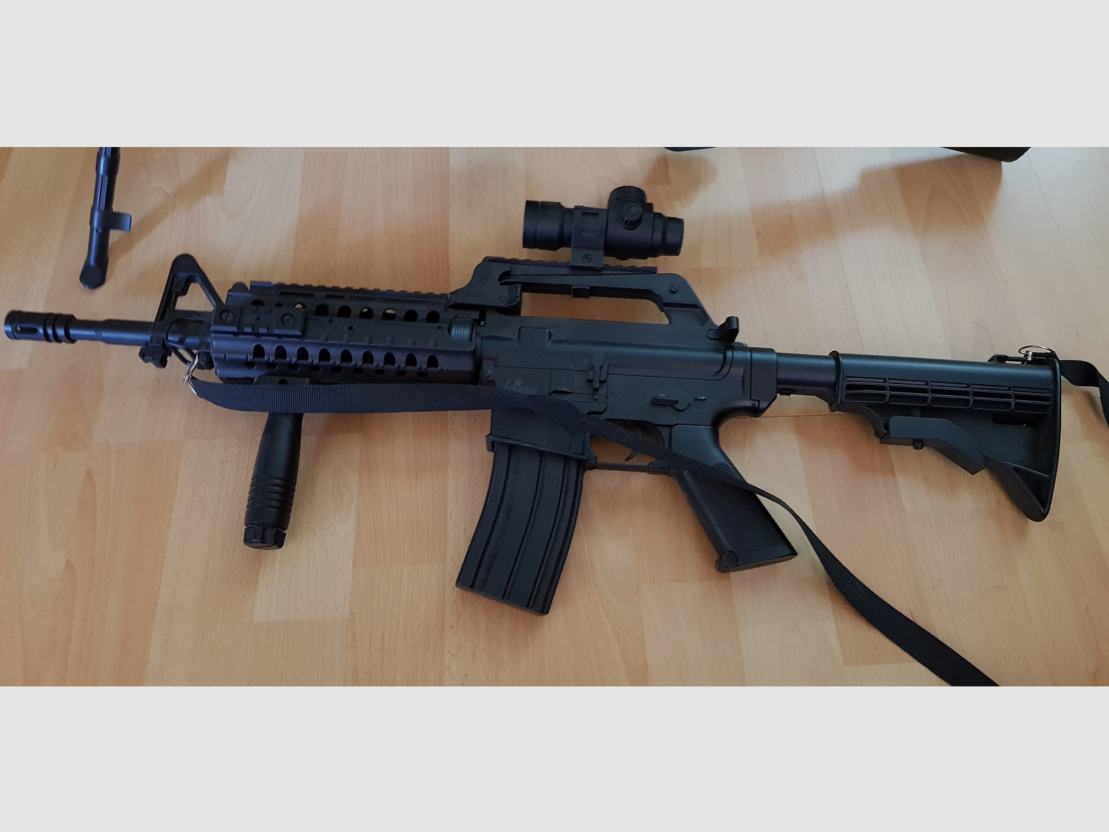 Mg249  und M4 airsoft 6mm bb