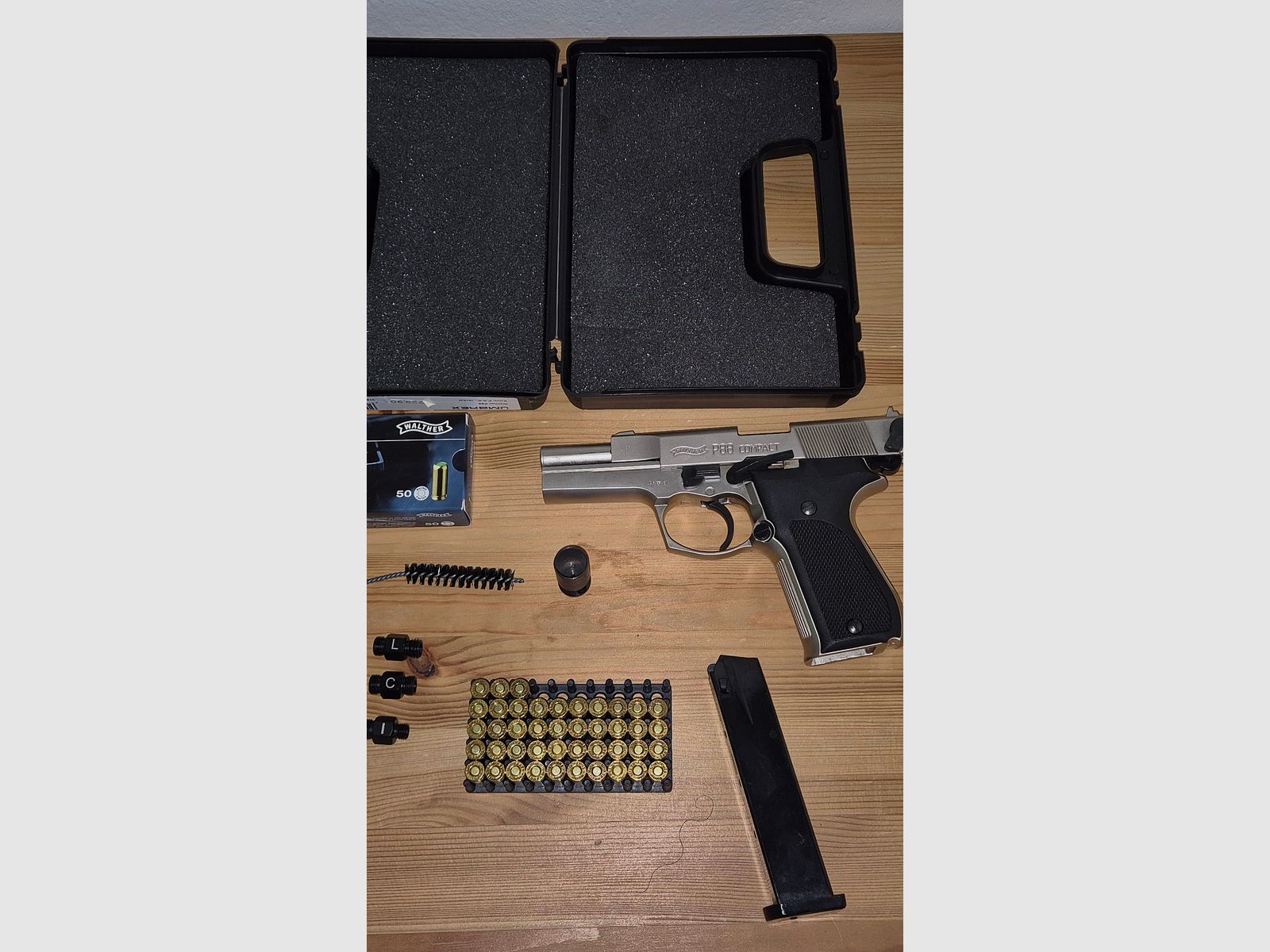 Schreckschusswaffe Walther P88
