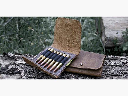 Estuche para cartuchos de cuero nobuck de búho de bosque