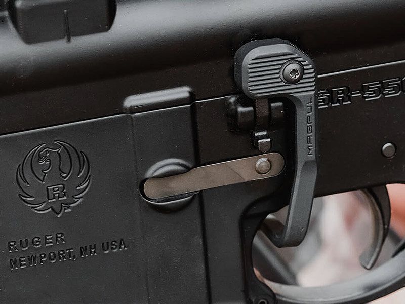 MAGPUL extended AR15 bolt catch lever