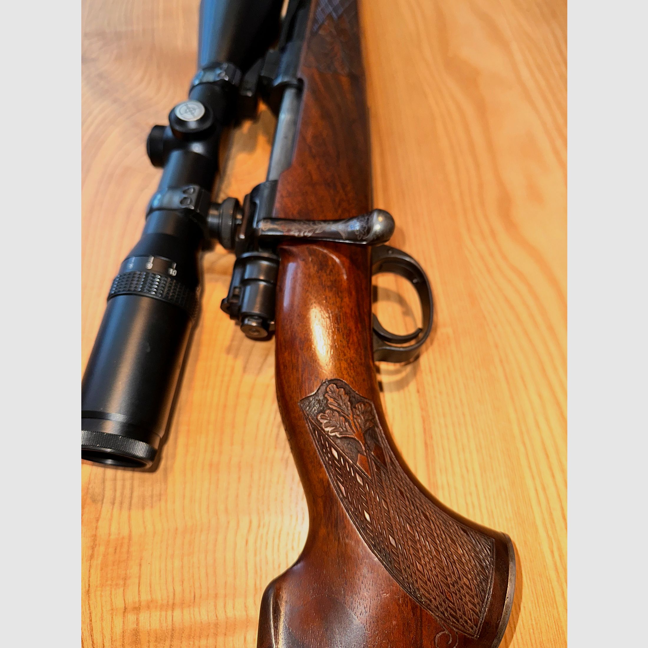 Mauser 98 z lunetą Kaps 2,5-10x50