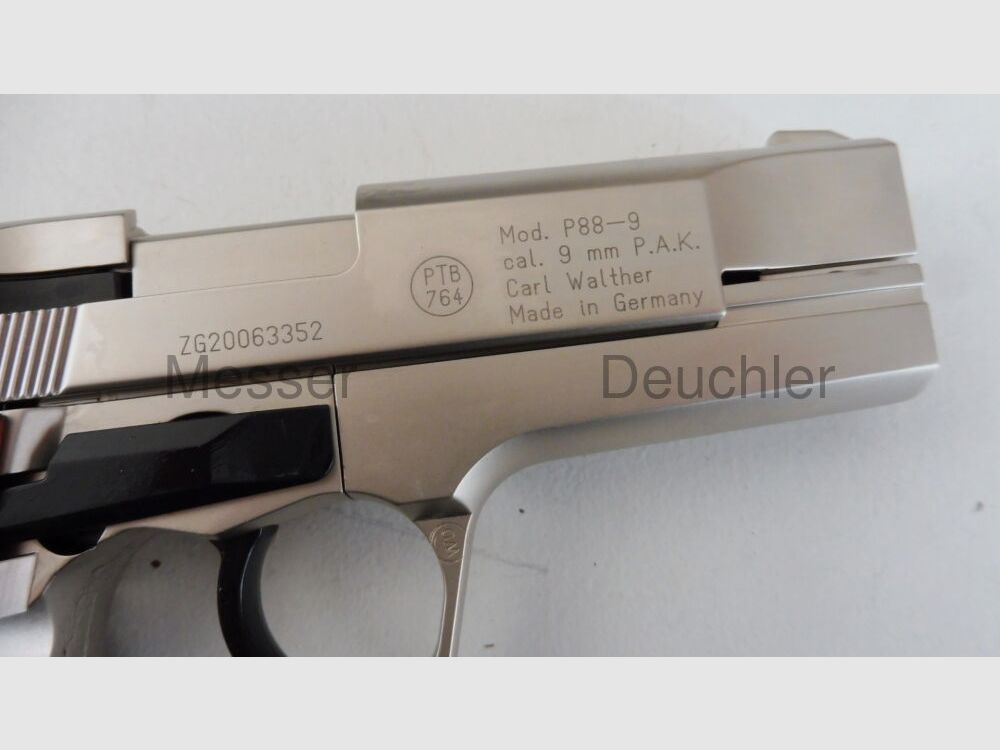 Walther P88 vernickelt/Holzgriffschalen