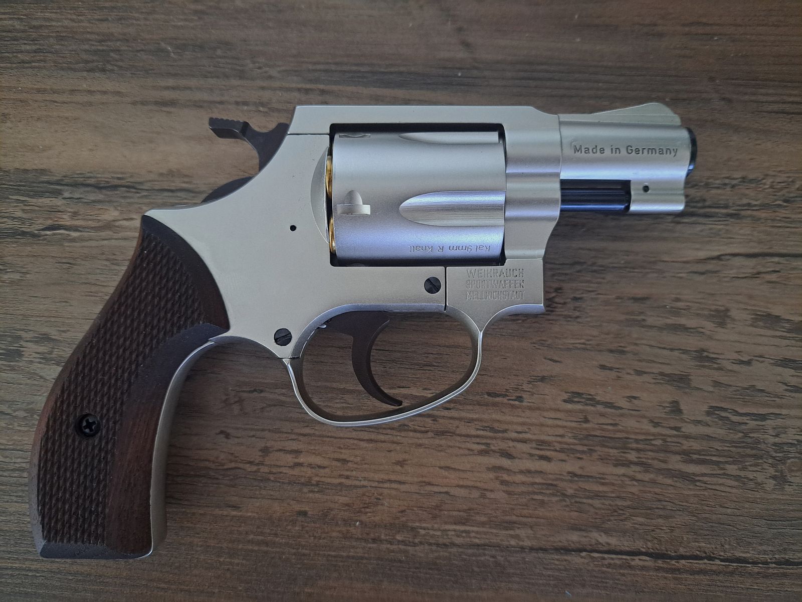 Hw 37 Nickel.  9mm rk in top Zustand!