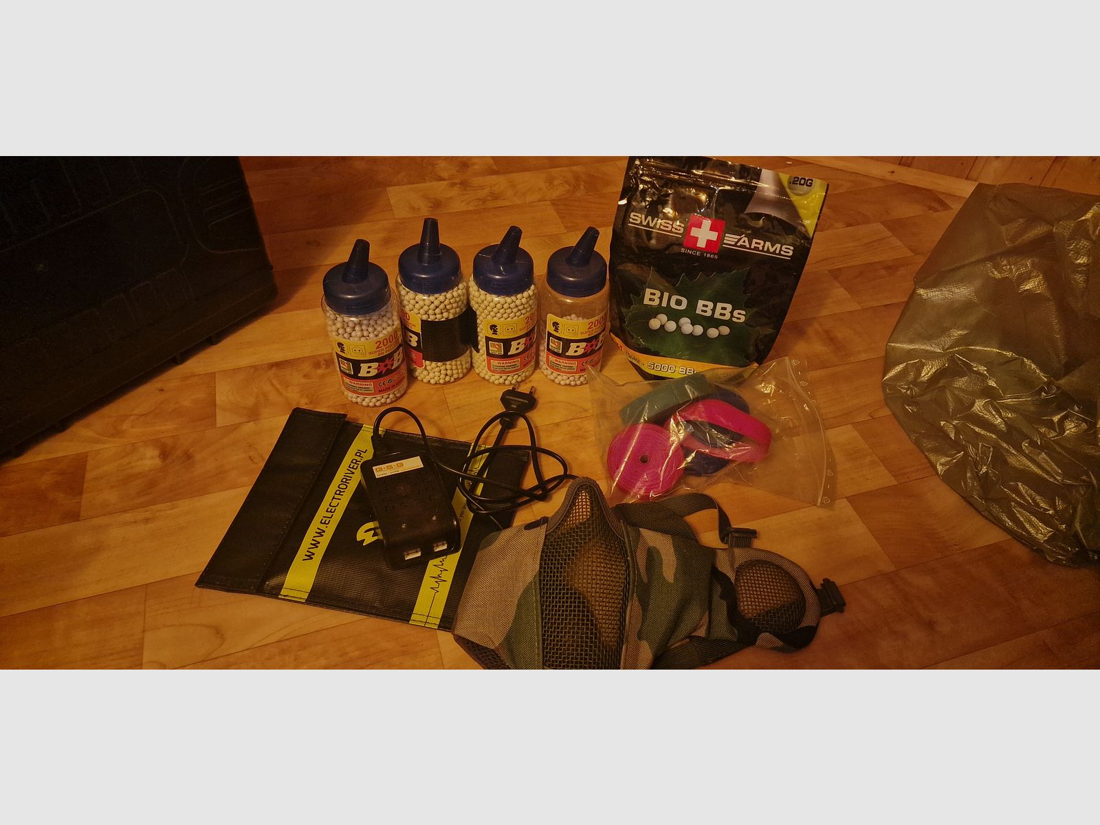 Airsoft G&G FireHawk 0,5 Joule HighCycle inklusive Zubehör